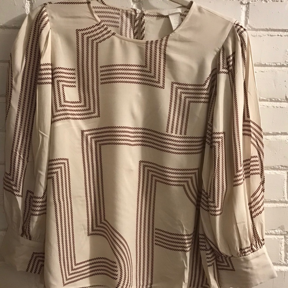 H&M blouse, balloon sleeves, geometric pattern